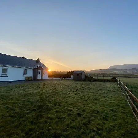 Дом отдыха Mountain View - Style, Calm & Scenery Ev Friendly Zappi Ray