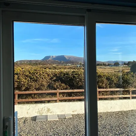 Mountain View - Style, Calm & Scenery Ev Friendly Zappi Дом отдыха *