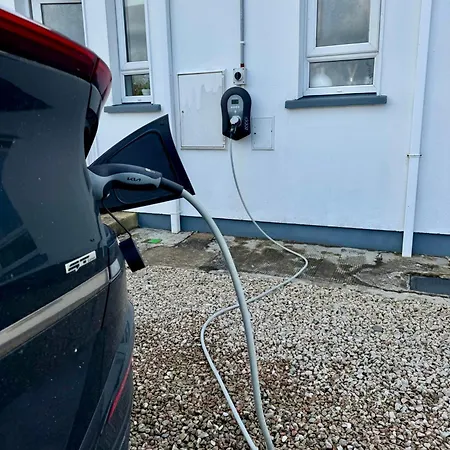 Mountain View - Style, Calm & Scenery Ev Friendly Zappi Дом отдыха